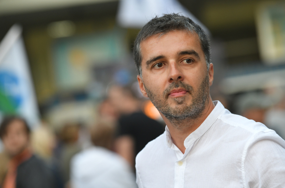 Neistinite tvrdnje Sava Manojlovića: "Pravila su jasno definisana i jednaka za sve"