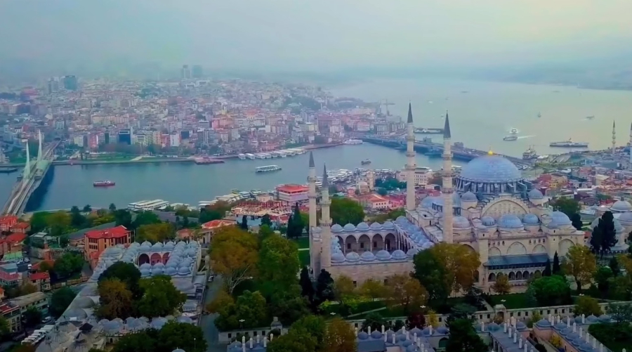 Istanbul: Čaroban grad na granici dva sveta – idealna jesenja destinacija