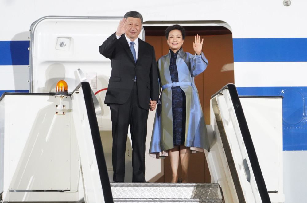 Xi Jinping started his visit to Serbia; Vučić: "Dear friend, welcome" VIDEO
