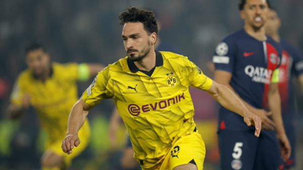 Humels postaje saigrač sa Rajkovićem i Nastasićem