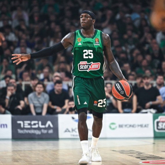 Kenan rekorder Olimpijakosa – Nan "preskočio" Papapetrua