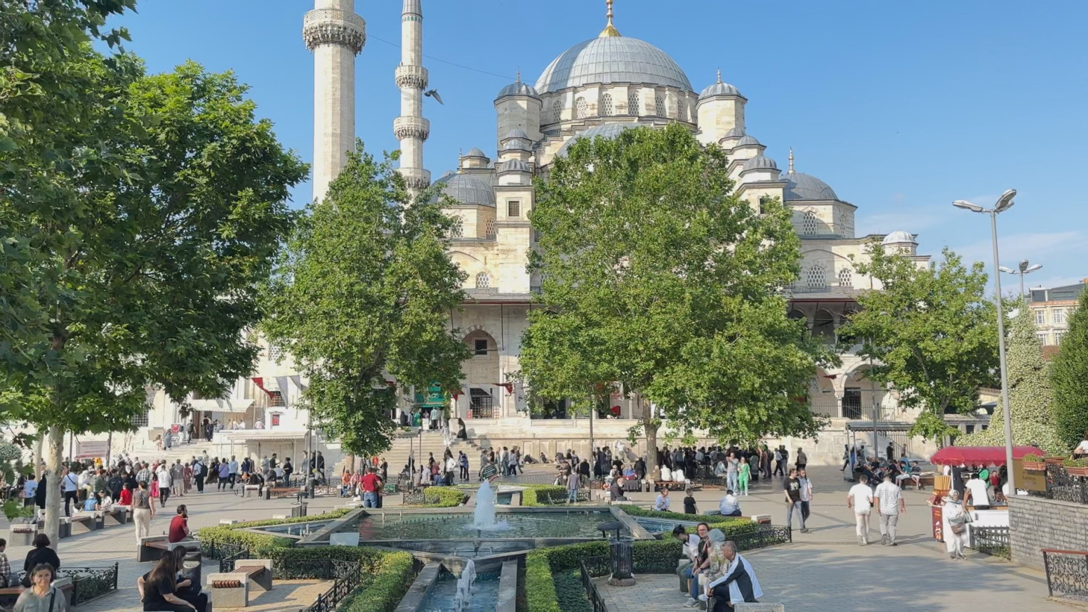 Ovo je najveća i najstarija pijaca na svetu koju dnevno poseti 500.000 ljudi FOTO