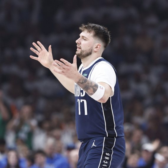 Dončić frustriran: "Koga briga, izgubili smo" VIDEO