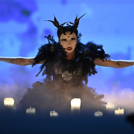 Stigla je Irska "veštica": Satanistički simboli na Evroviziji  FOTO/VIDEO