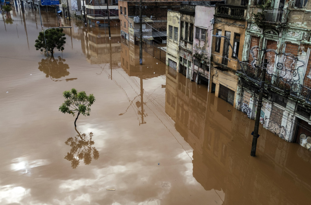 "Najgora klimatska katastrofa", gradovi potpuno devastirani VIDEO