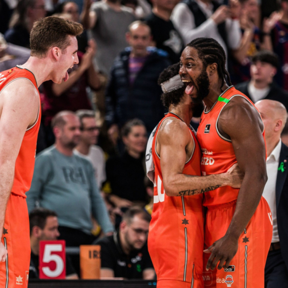 Ništa od Zvezde – Odželej ostaje u Valensiji