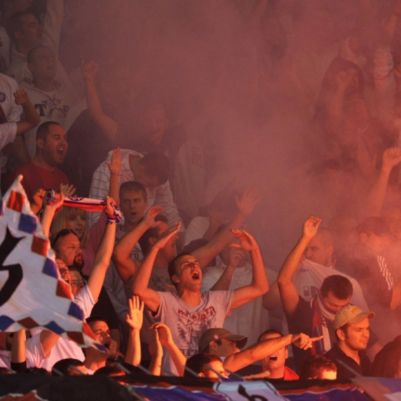 Hajduk kažnjen za baklje – o vređanju Srba ni reči