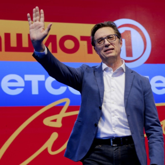 Pendarovski priznao poraz