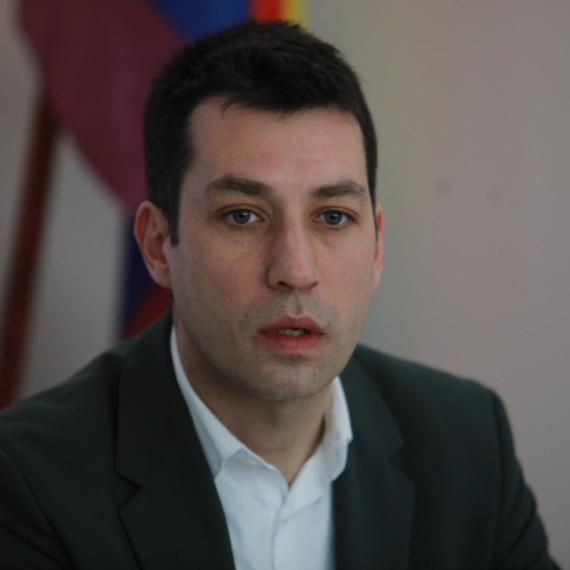 Veselinović priznqao: Bojkot ne postoji, svuda na izbore izlazimo zajedno, osim u Beogradu