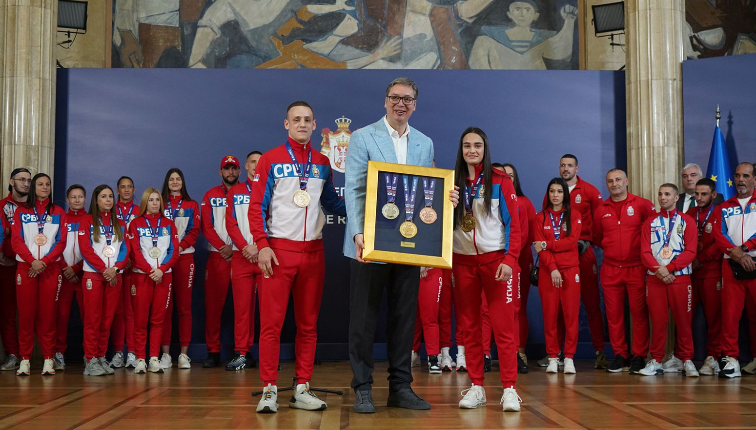 Vlada Republike Srbije nagradila bokserske šampione i njihove trenere