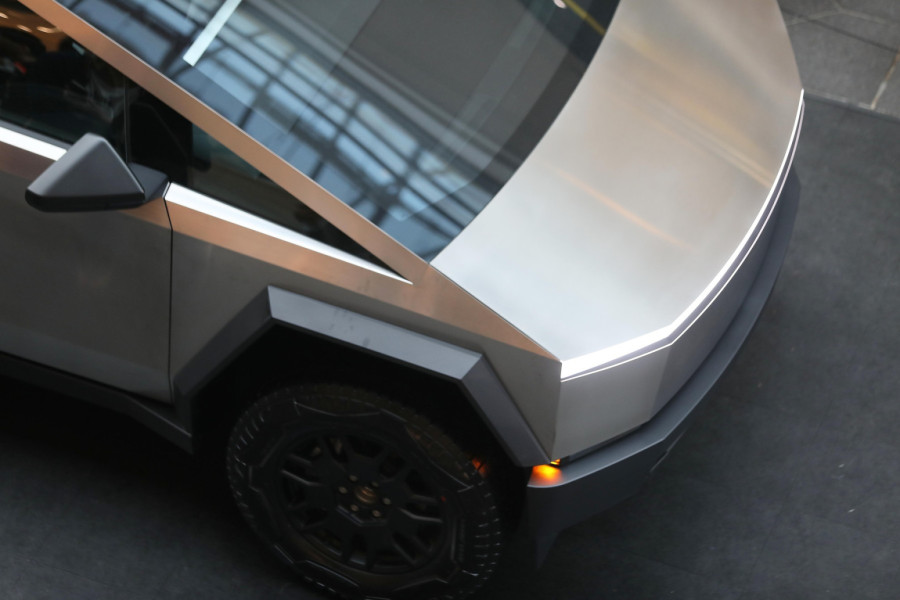 Tesla Cybertruck: Šta se desilo sa milion rezervacija?