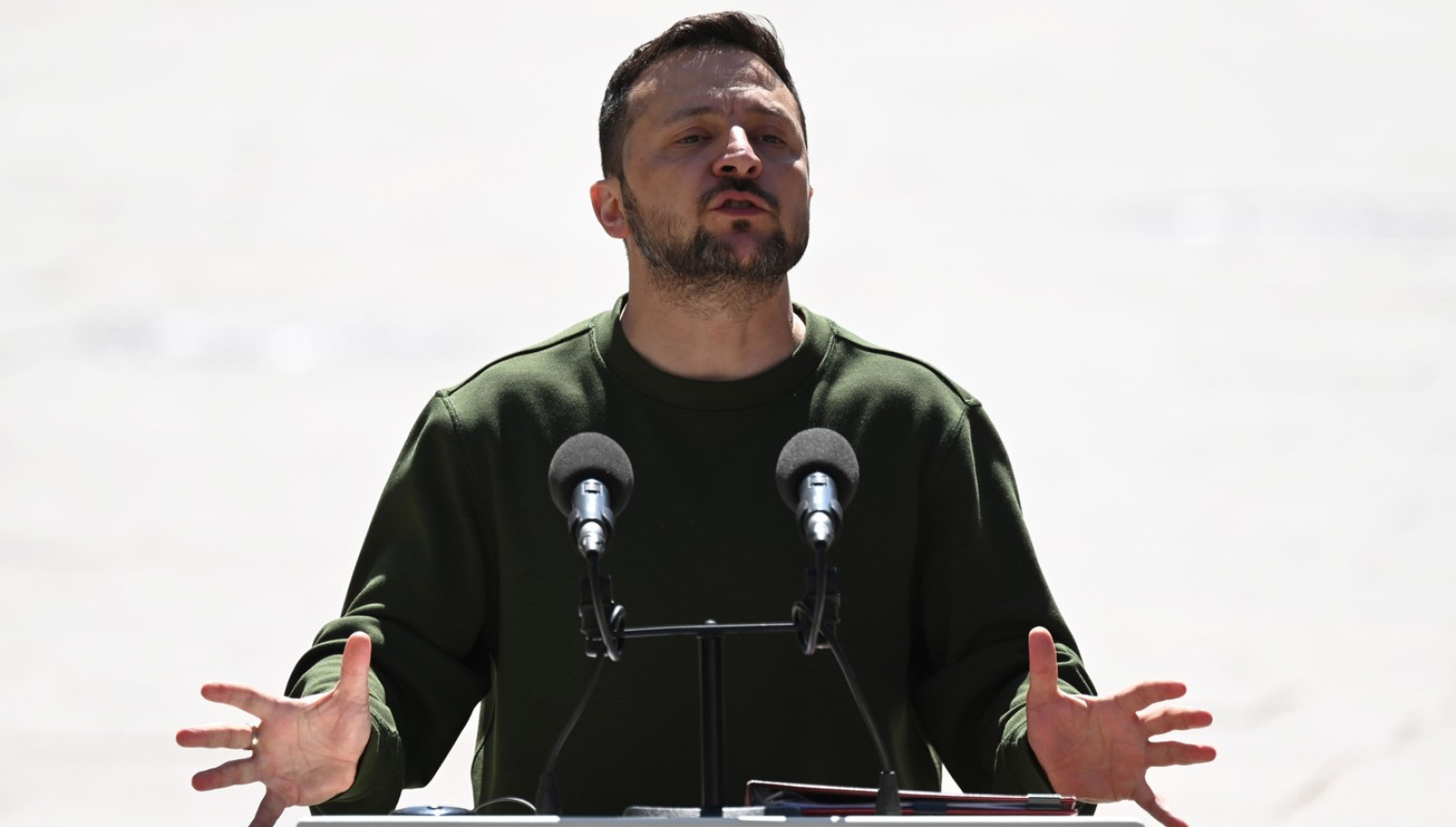"Ceo svet vidi", ali ne i oni: Zelenski hoće sve ili ništa