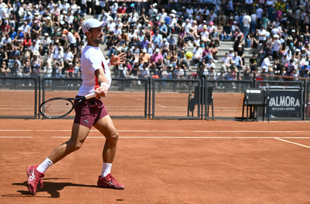 Poznato kada Đoković izlazi na teren