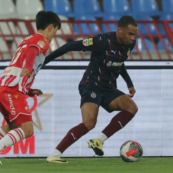 Milionske kazne za Zvezdu i Partizan