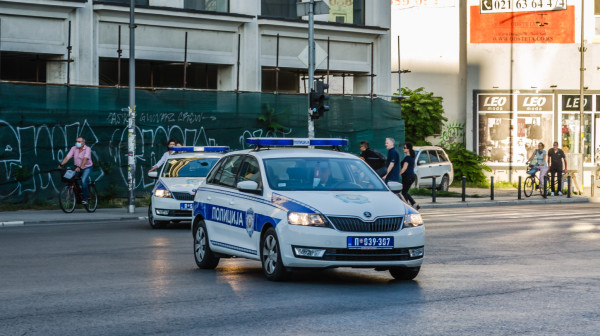 Eksplozija u Leskovcu: Pet osoba povređeno; Prebačeni hitno u bolnicu