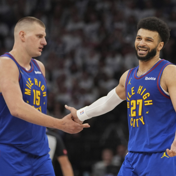 Jokić dominirao, Denver pregazio Minesotu i vratio jedan brejk!