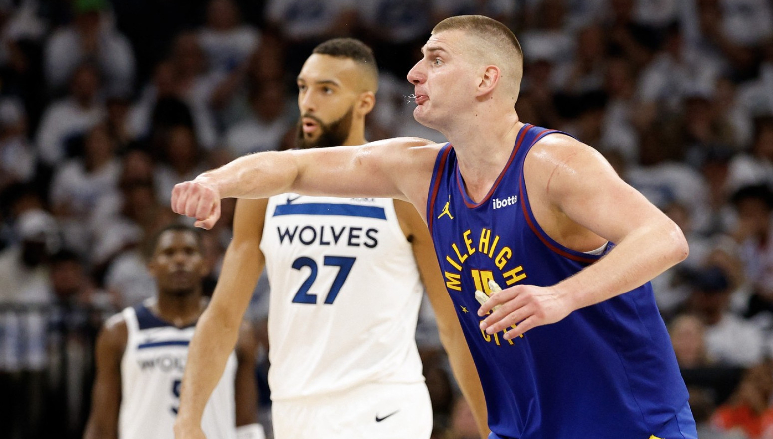 Jokićev ringišpil – Edvards i Gober ne znaju gde se nalaze VIDEO