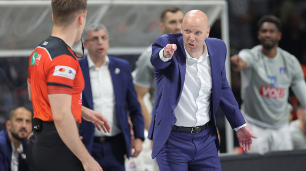 Budućnost: Utakmicu treba da rešavaju igrači, a ne sudije