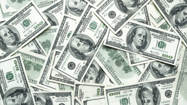 Šta se dešava sa dolarom?