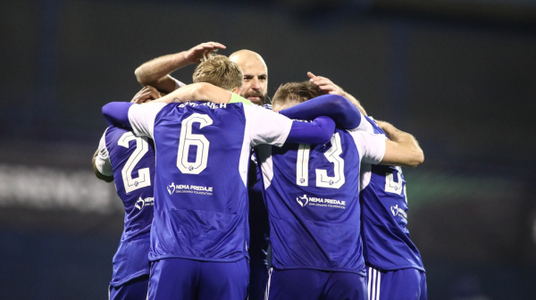 Tresla se gora... Dinamu sedma titula zaredom