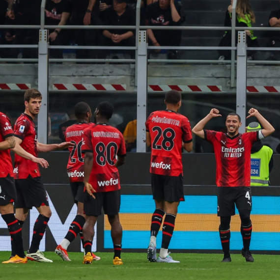 Milan petardom na San Siru prekinuo niz bez trijumfa