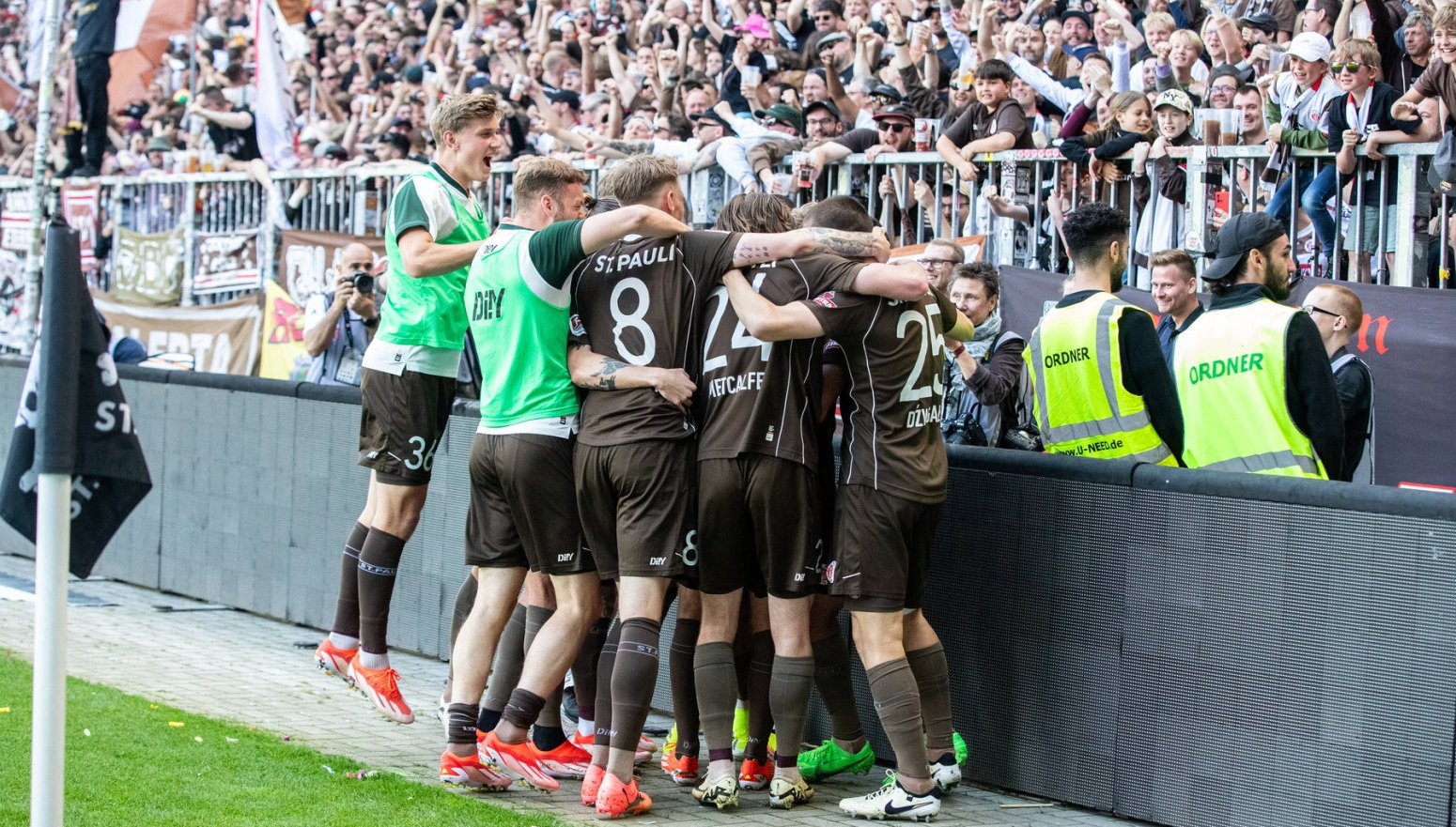 Sankt Pauli se vratio u Bundesligu VIDEO