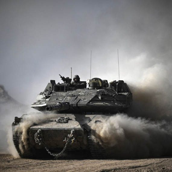 Izraelski tenkovi ušli u centar Rafe: Prethodno je divljački bombardovan izbeglički kamp