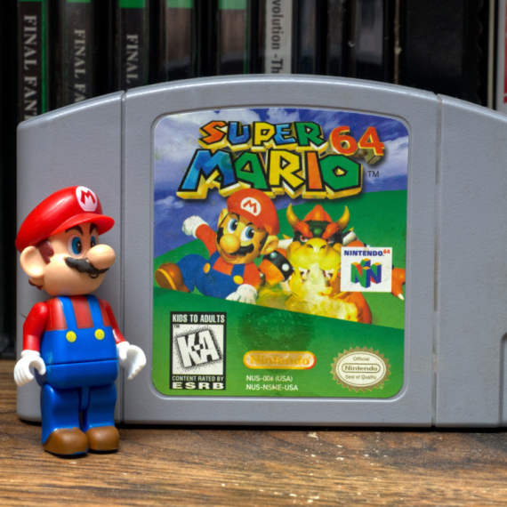 Nakon 28 godina, neko je konačno otvorio ova vrata u Super Mario 64 VIDEO