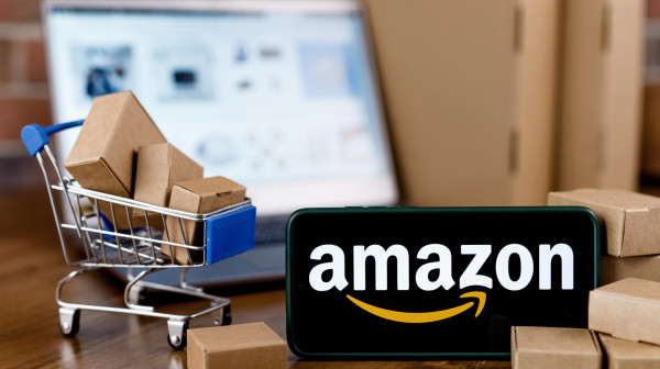Amazon uvodi dodatnu taksu na gorivo od 3,5 odsto: Evo za koga će važiti