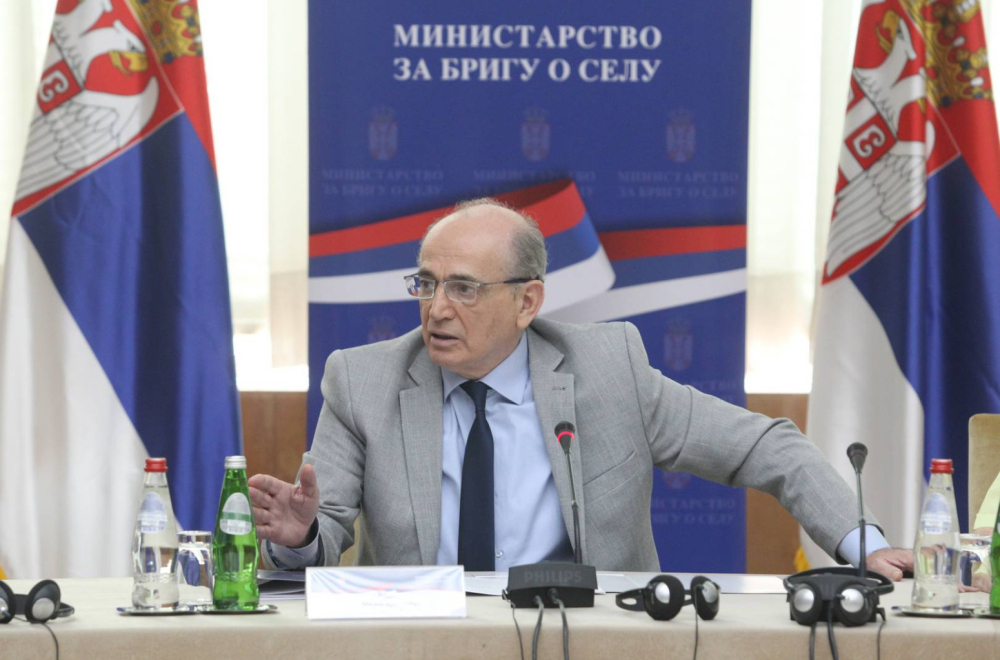 Besplatan prevoz u selima; Krkobabić: Minibus stiže i u Orahovac na KiM