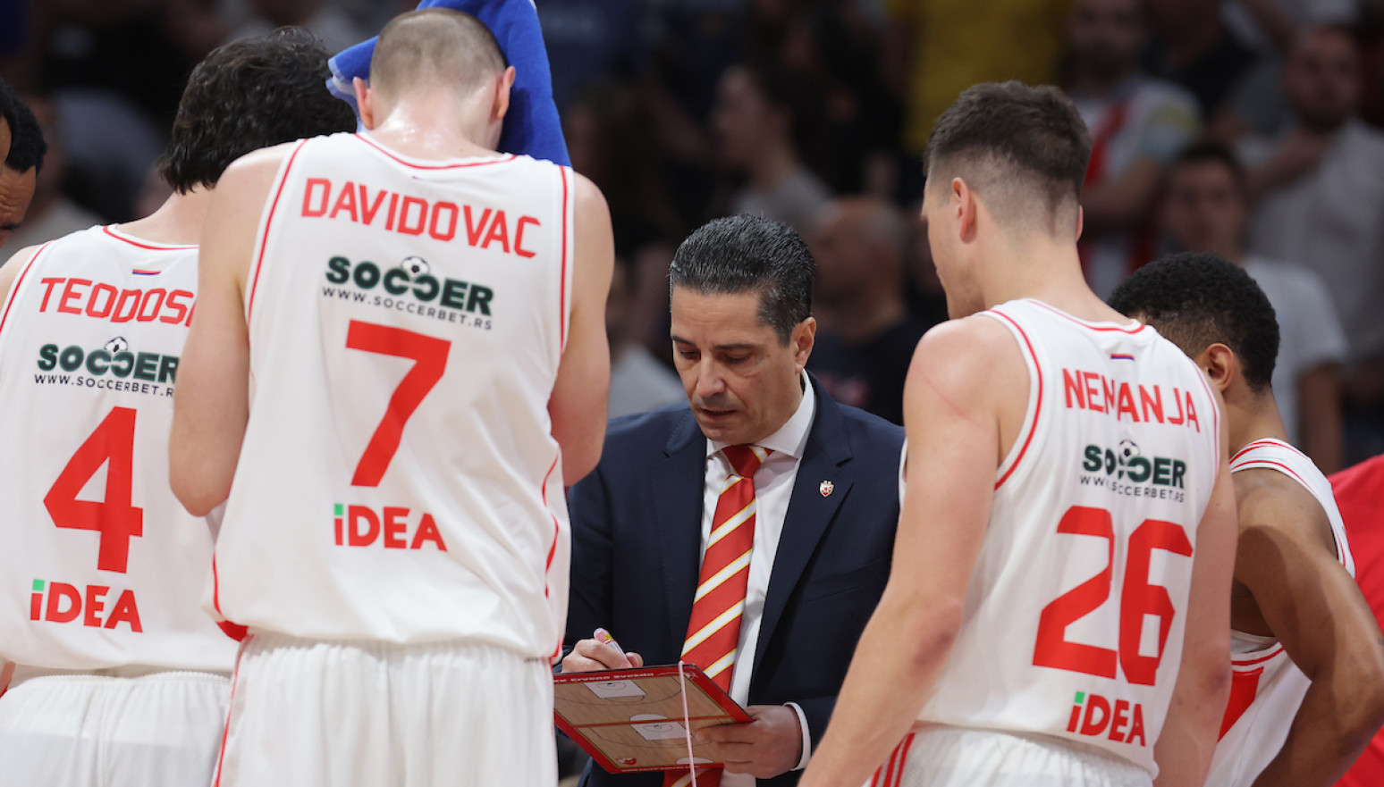 Zvezda udarila na čelnike ABA lige pred finale