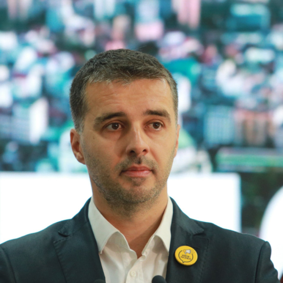 Politički sukob Save Manojlovića i Dragana Đilasa: "Ne štedi ga uopšte, udarci sve niži"