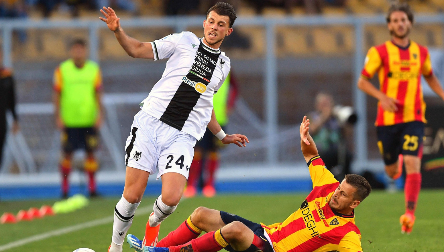 Gol od zlata: Samardžić za pobedu Udinezea u borbi za opstanak VIDEO