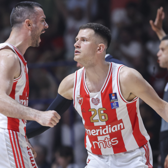 Zvezda odbranila domaći teren – Partizan pao posle triler završnice