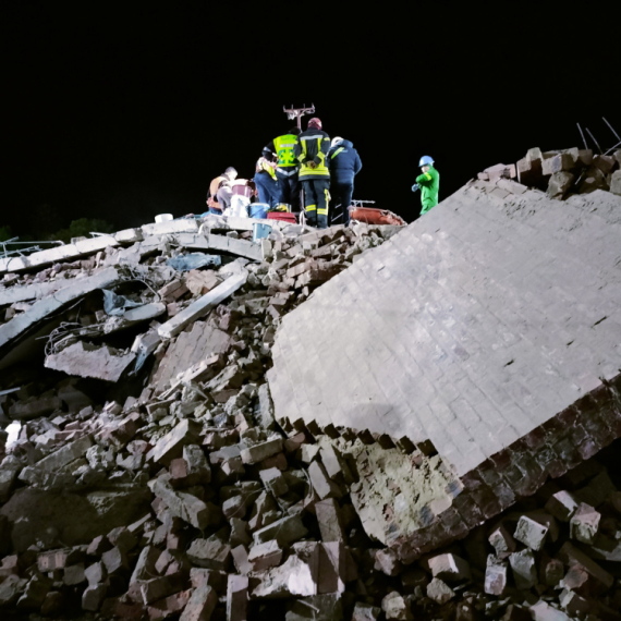 Stravična eksplozija u Italiji: Urušila se zgrada, ima mrtvih FOTO/VIDEO