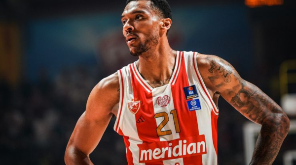 Javio se Džoel Bolomboj iz SAD posle operacije