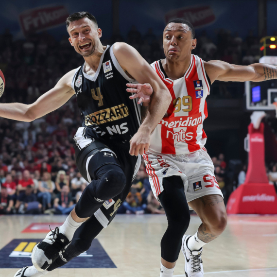 Sitni detalji odlučili derbi – Zvezda skinula pritisak "prve utakmice"