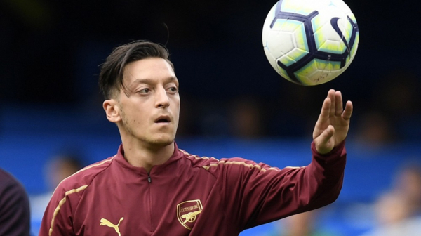Ozil: 'Ajmo, Sparsi, neću vas nikad više ismevati