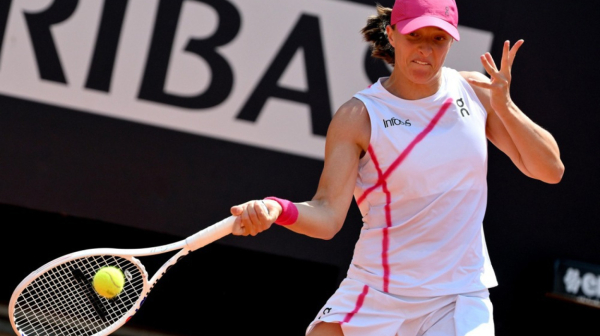 Švjontek u svom stilu do polufinala Rima