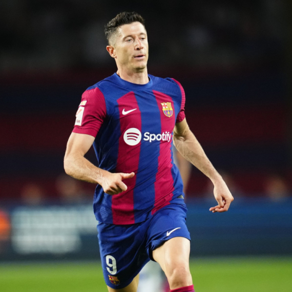 "Frans fudbal" bi da dodeli Levandovskom "Zlatnu loptu" naknadno