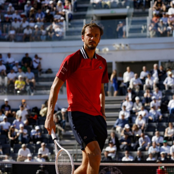 Medvedev razbijen u Rimu!