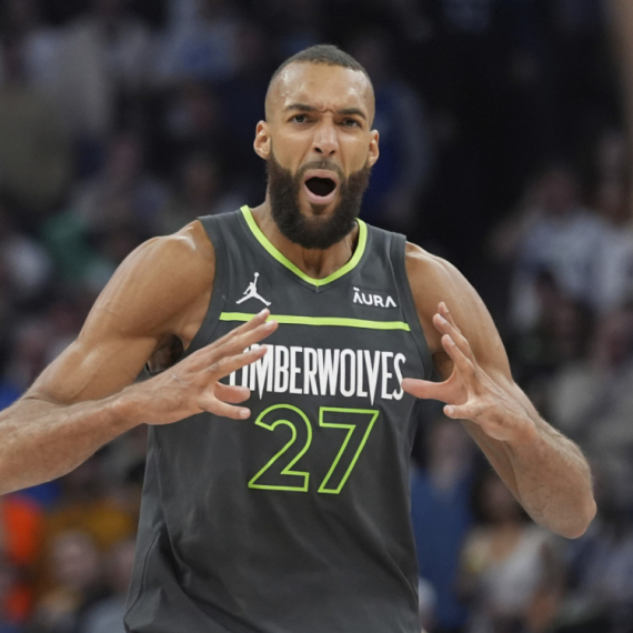 Gober kažnjen pred peti meč sa Denverom VIDEO