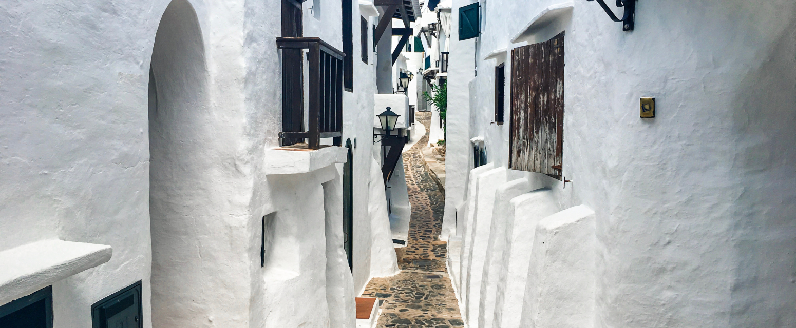 Špansko selo planira da potpuno zabrani ulazak turistima: "Dosta nam je smeća" FOTO
