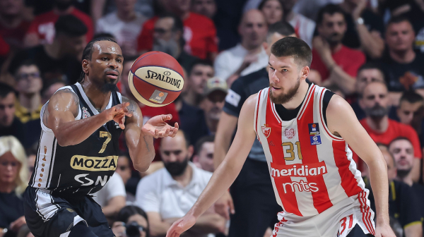 Zvezda i Partizan, drugi čin – meč lopta ili brejk (TV B92)