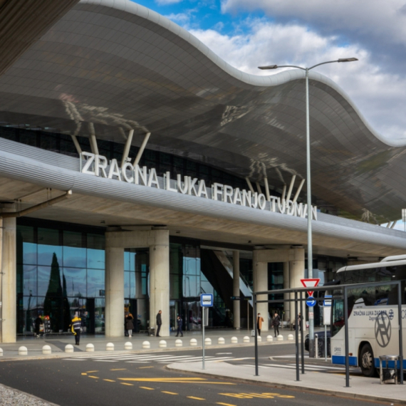 Haos u Zagrebu, avioni ne mogu da slete