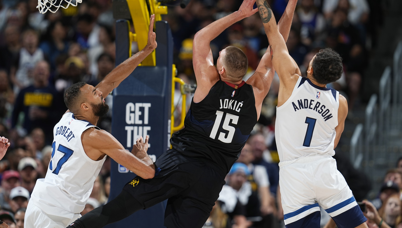 NBA legenda zapanjena potezom Gobera: "Ti si najbolji defanzivac – ti čuvaš MVP-a"