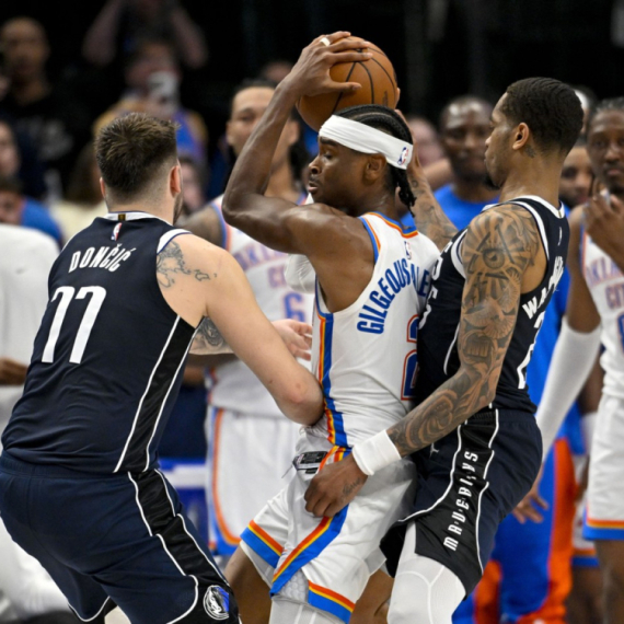 Stigla "banana", pa provokacija za Jokića VIDEO