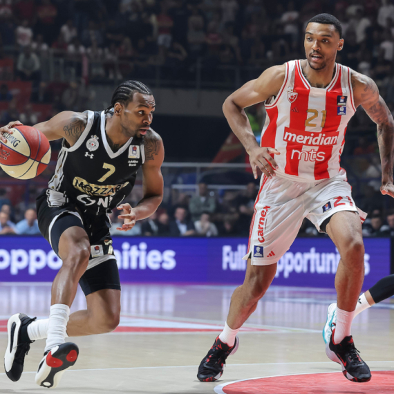 Zvezda "granitnom" odbranom do 2:0 – Partizanu potreban restart