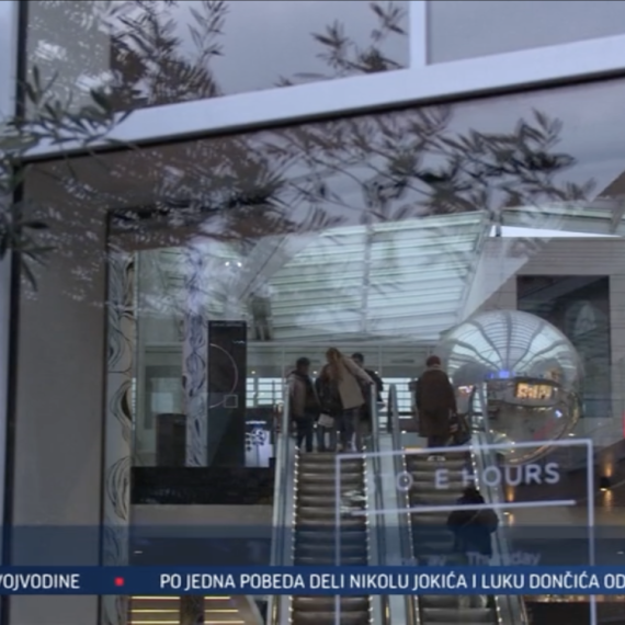 Propast biznisa? Zatvoreni poznati modni i prehrambeni lanci VIDEO