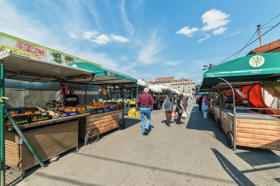 Tegla ajvara skuplja od kile mesa: Cena paprike sve viša, kornišoni poskupeli 40 dinara